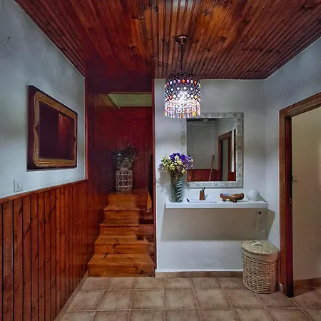 Casa Teresa Holiday home Camaleno