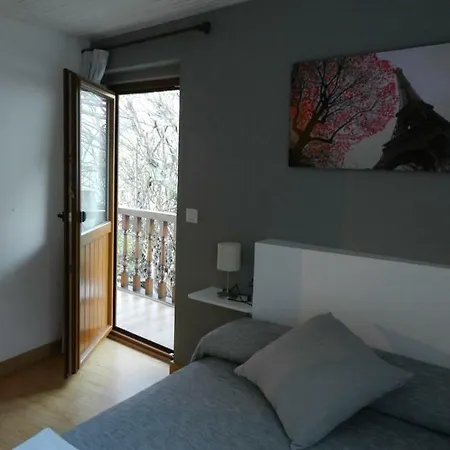 Casa Teresa Holiday home Camaleno